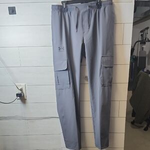 NWT Under Armour Boys Gray Cargo Pants